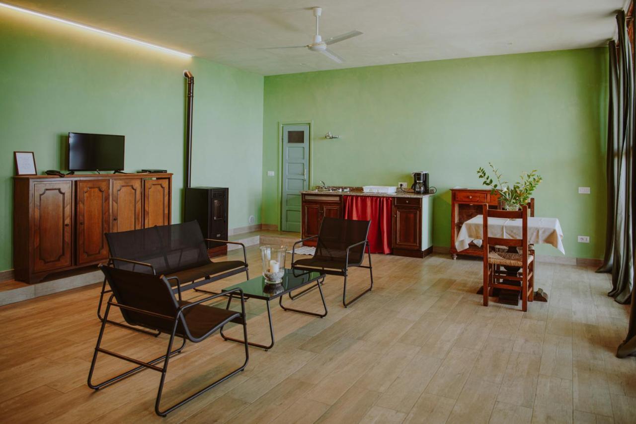Schindler Aparthotel